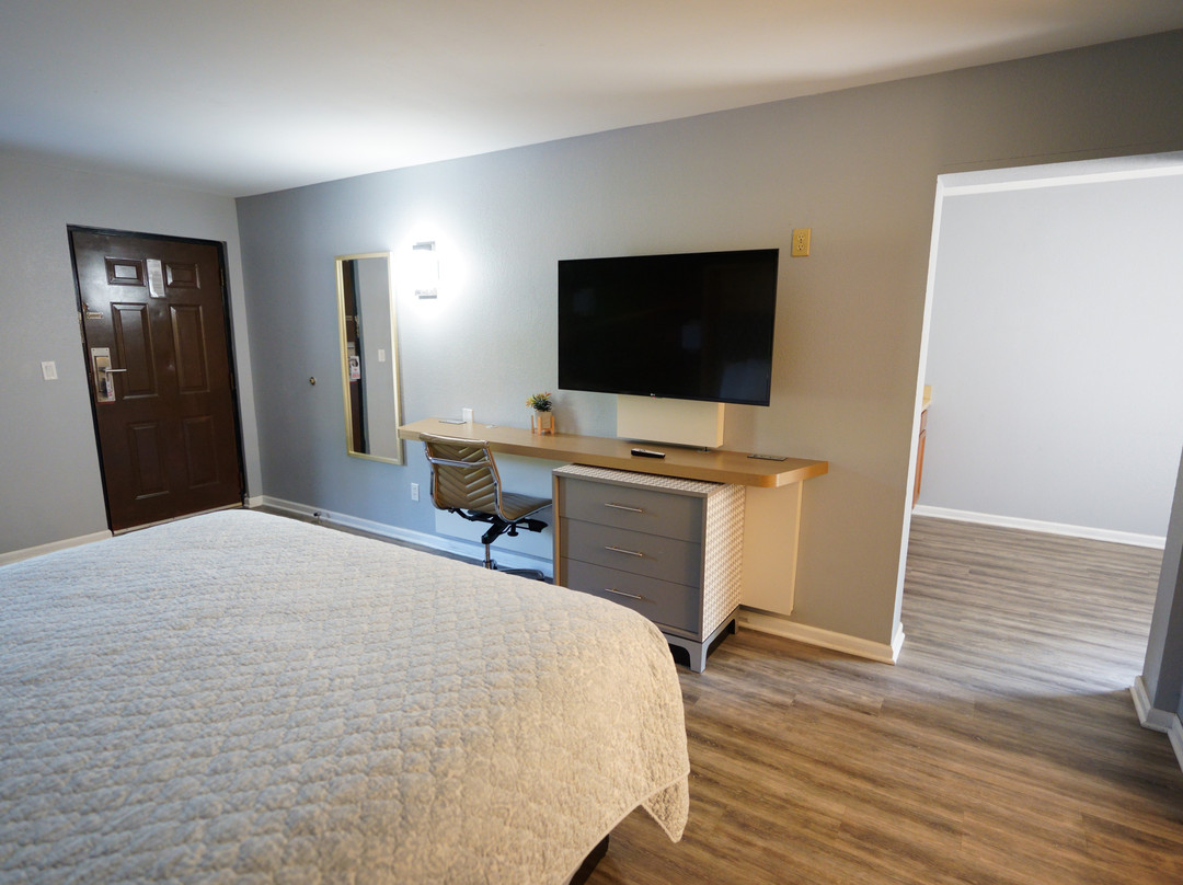 Columbus Inn And Suites主图