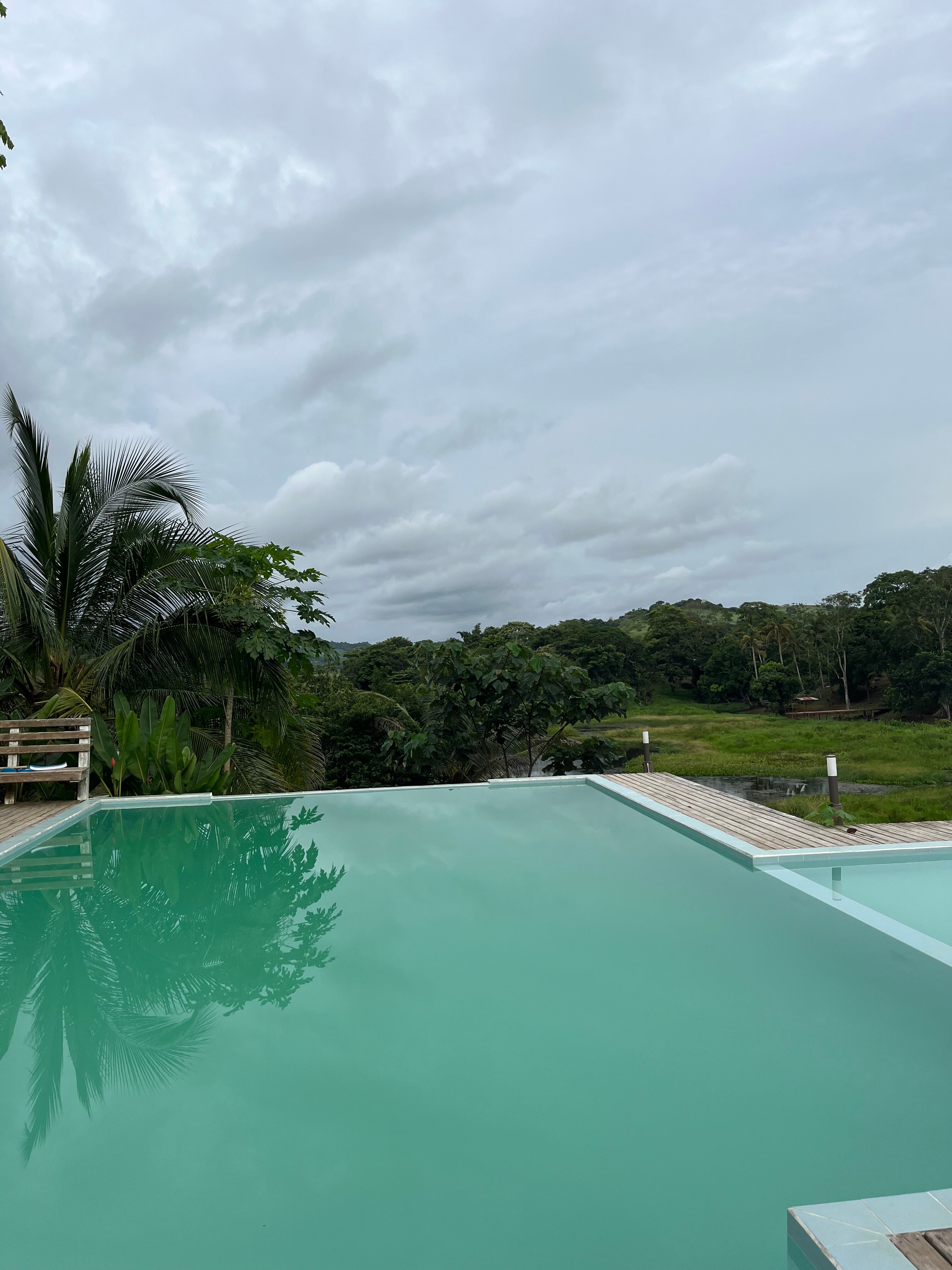 Gatun Lake Lodge-官方