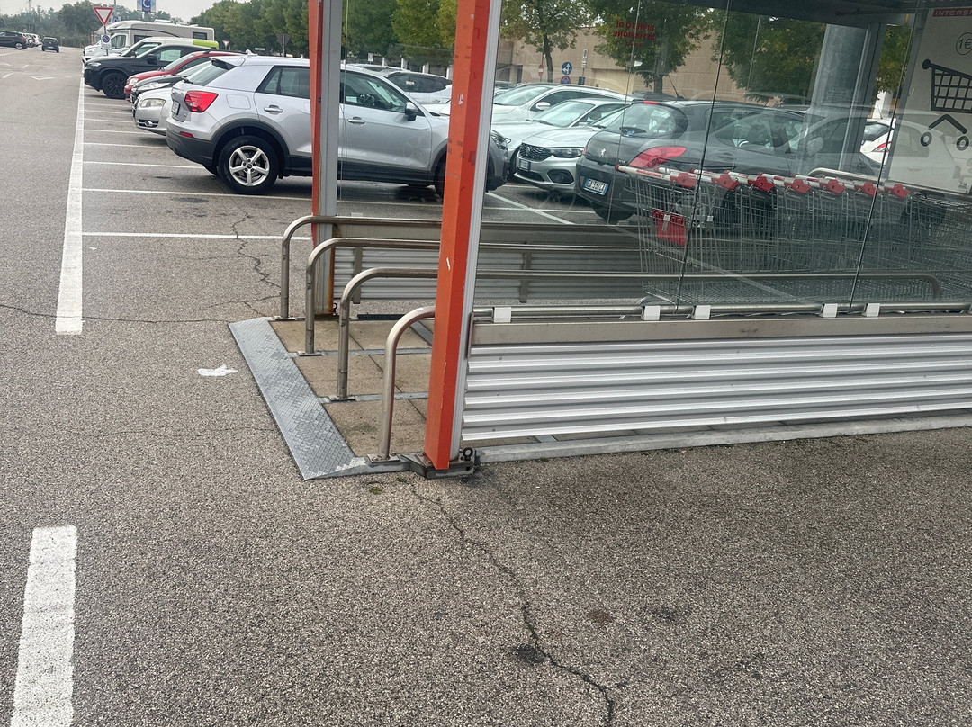 Centro Commerciale Alpe Adria景点图片