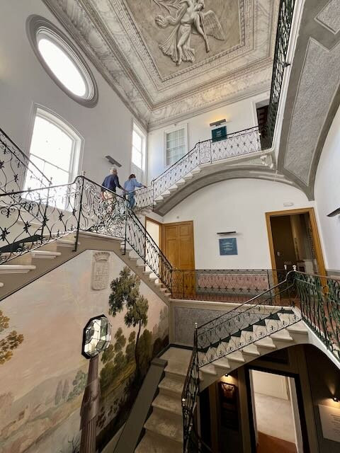 Centre D'art I D'historia Hernandez Sanz-Mahon必去景点