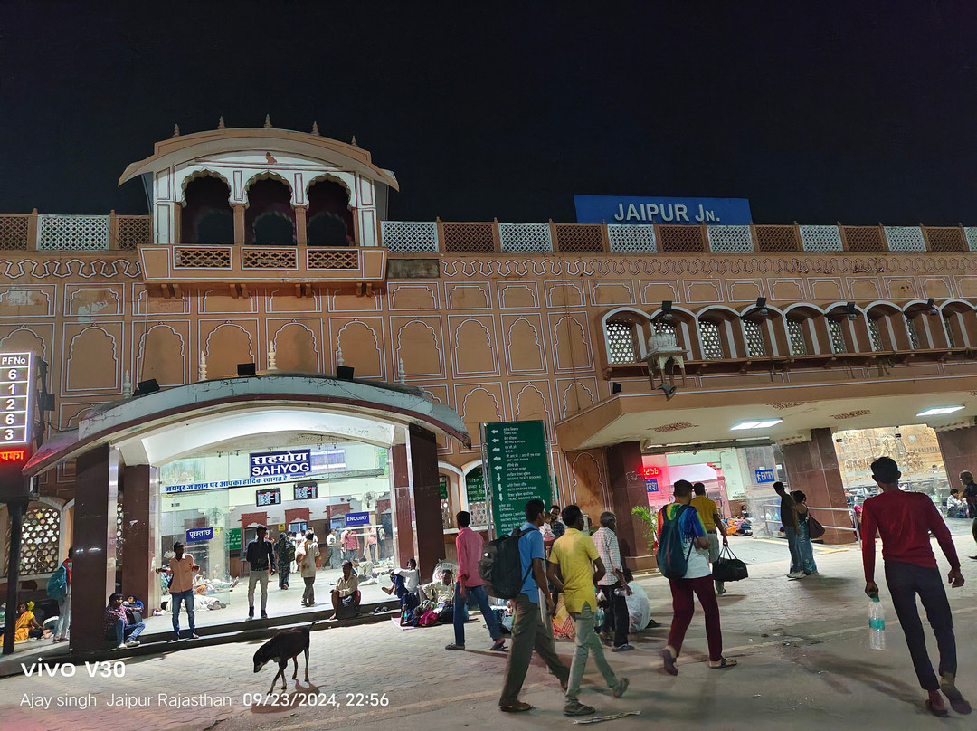 Topdeck India Tour our Booking Pvt Ltd-斋蒲尔必去景点