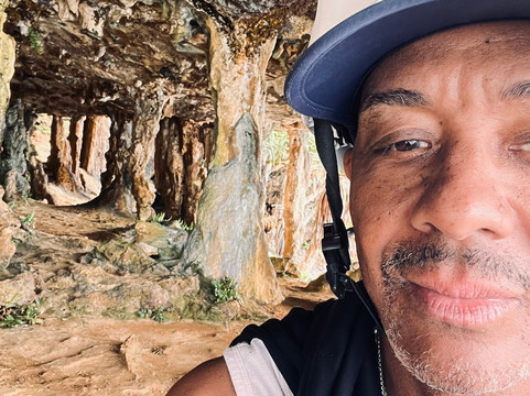 Rurutu Caves-Rurutu必去景点