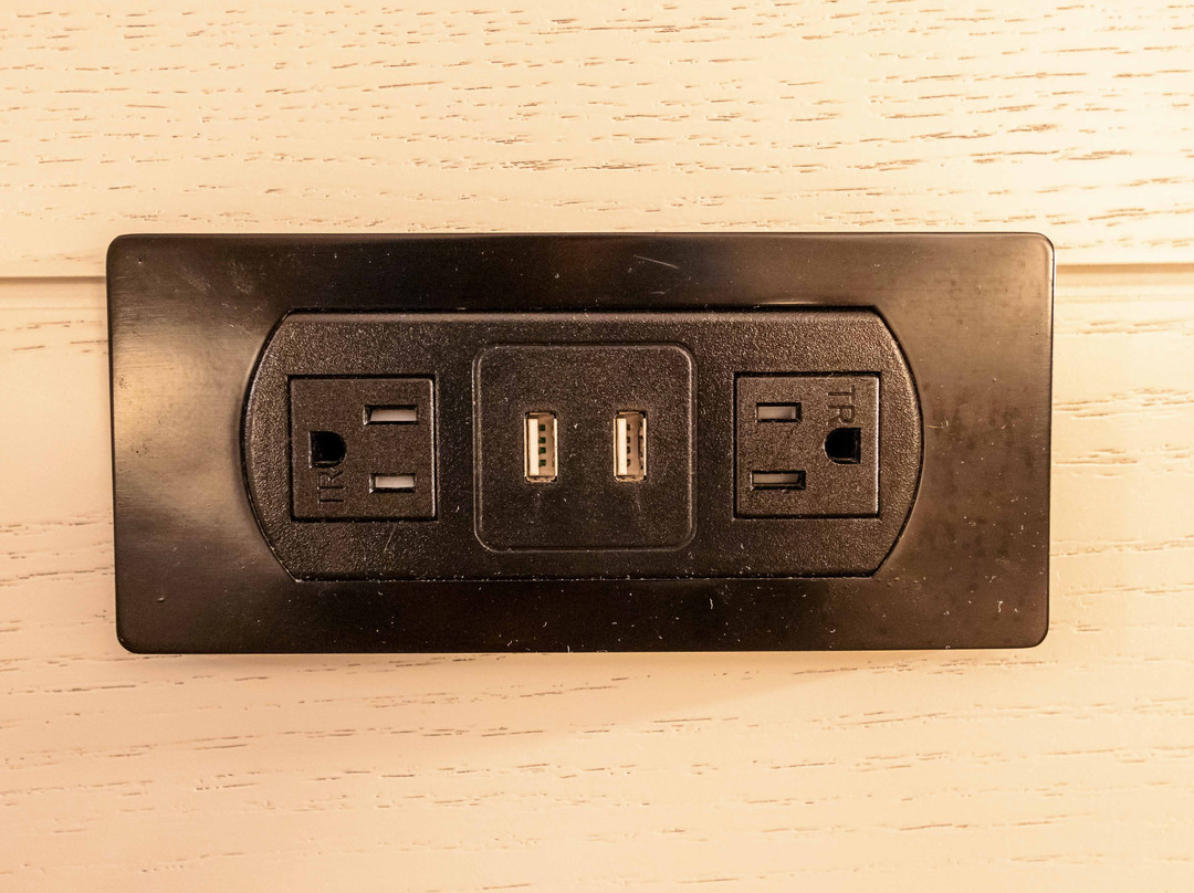 南布伦维克皇冠假日酒店主图