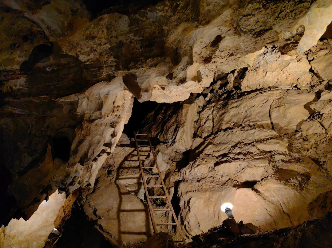 Bystrianska Cave-Bystra必去景点