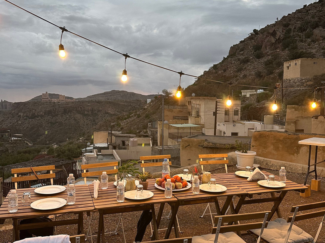 Sightseeing tour in Jabal Akhdar with Soprano-Jabal Akhdar必去景点