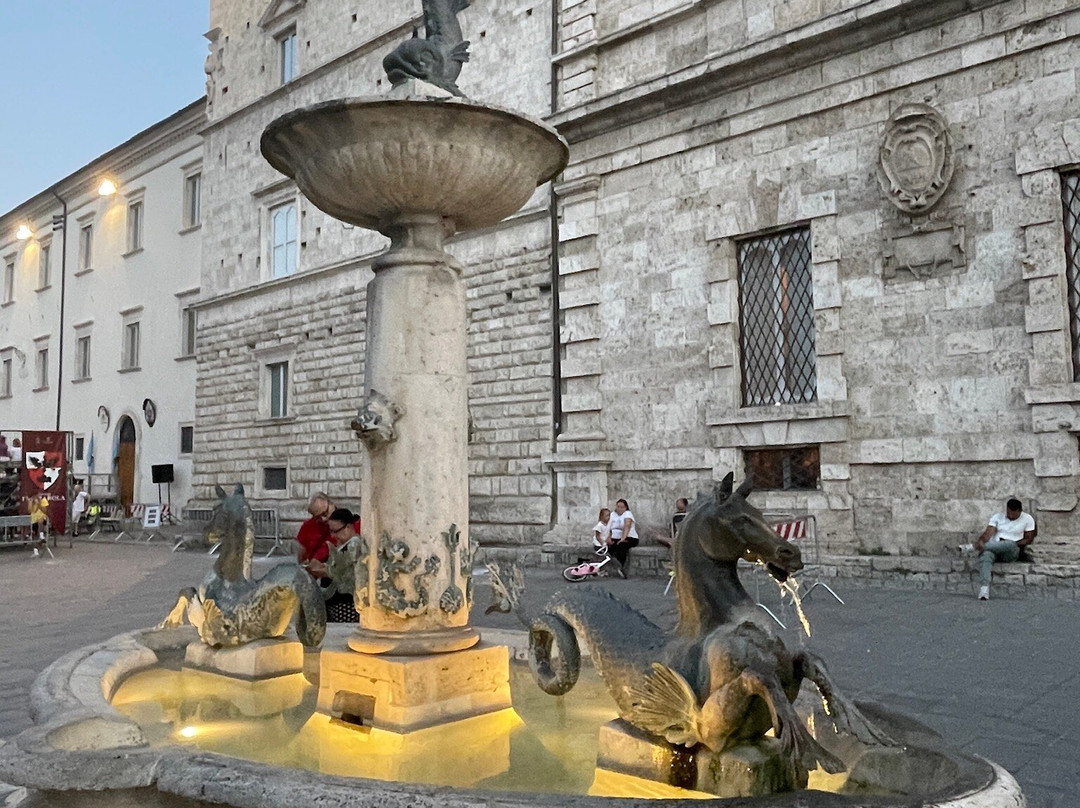 Piazza Arringo景点图片