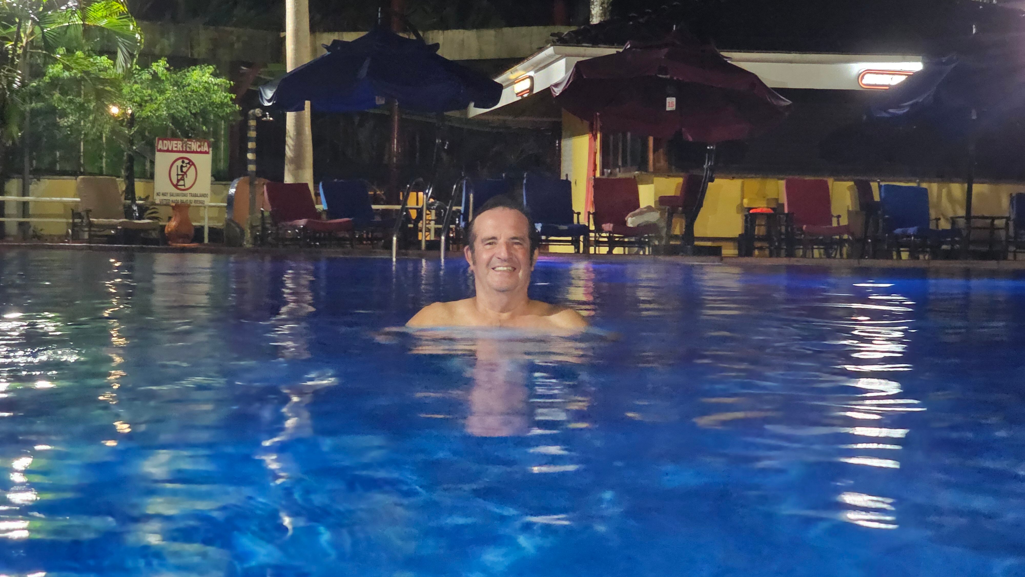 Hotel Casa Roland Golfito Resort-泳池