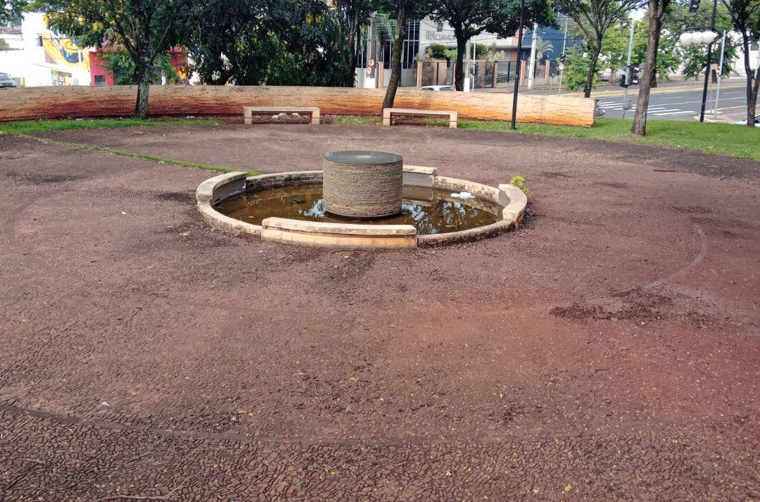 Praça Tomi Nakagawa-Londrina必去景点