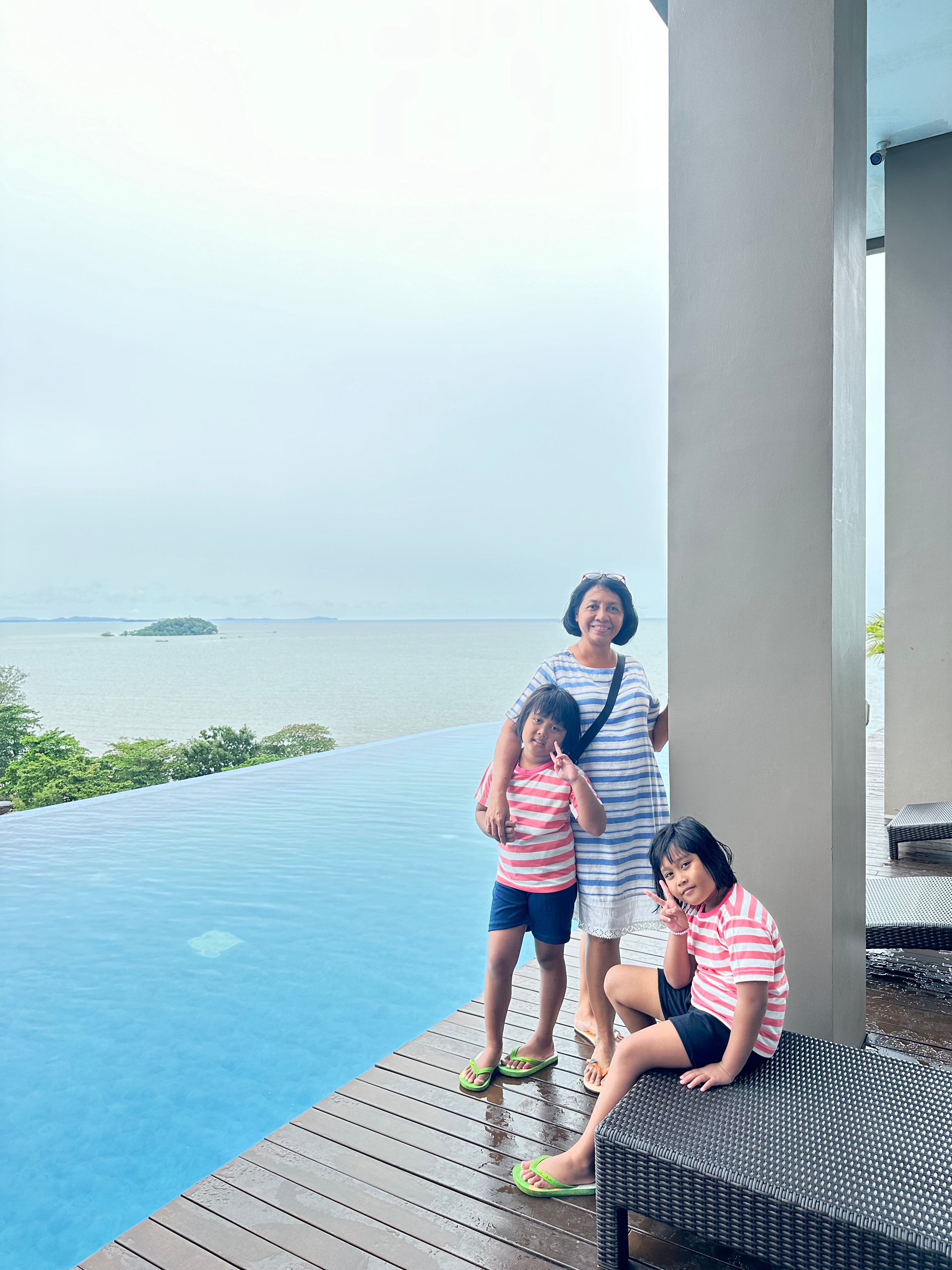Golden Tulip Belitung-泳池