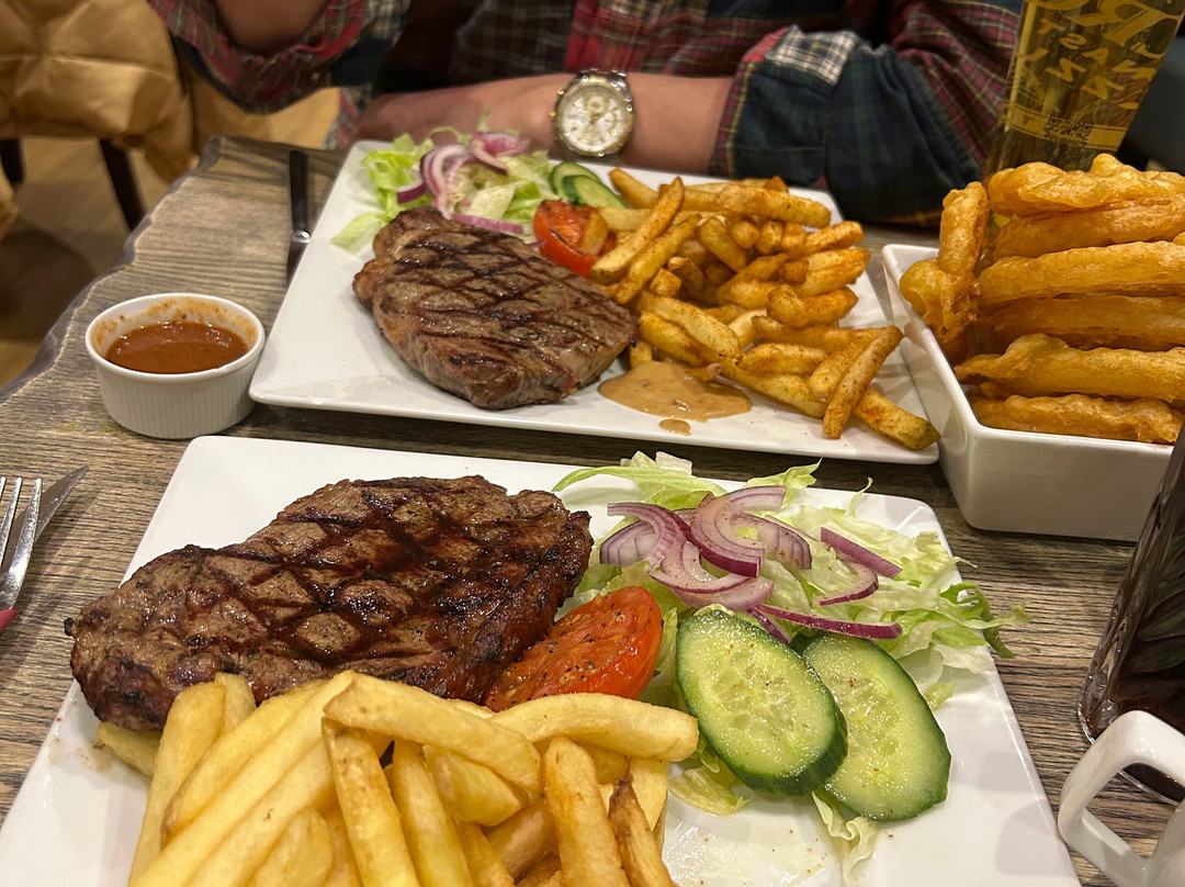 Hewitt's Restaurant & Rooms主图