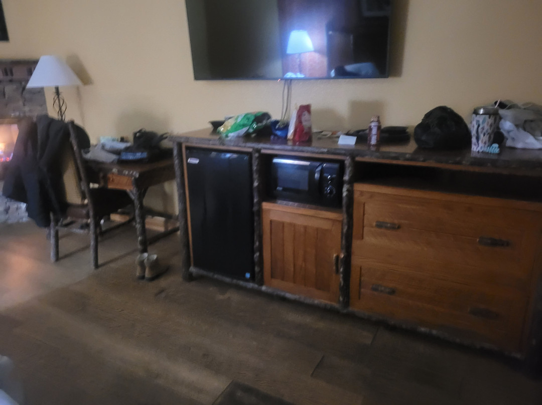 Old Creek Lodge主图