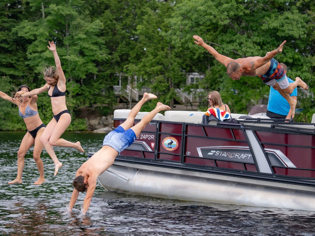 Point Sebago Resort主图