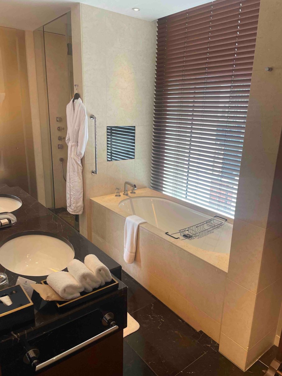 大阪瑞吉酒店-浴室