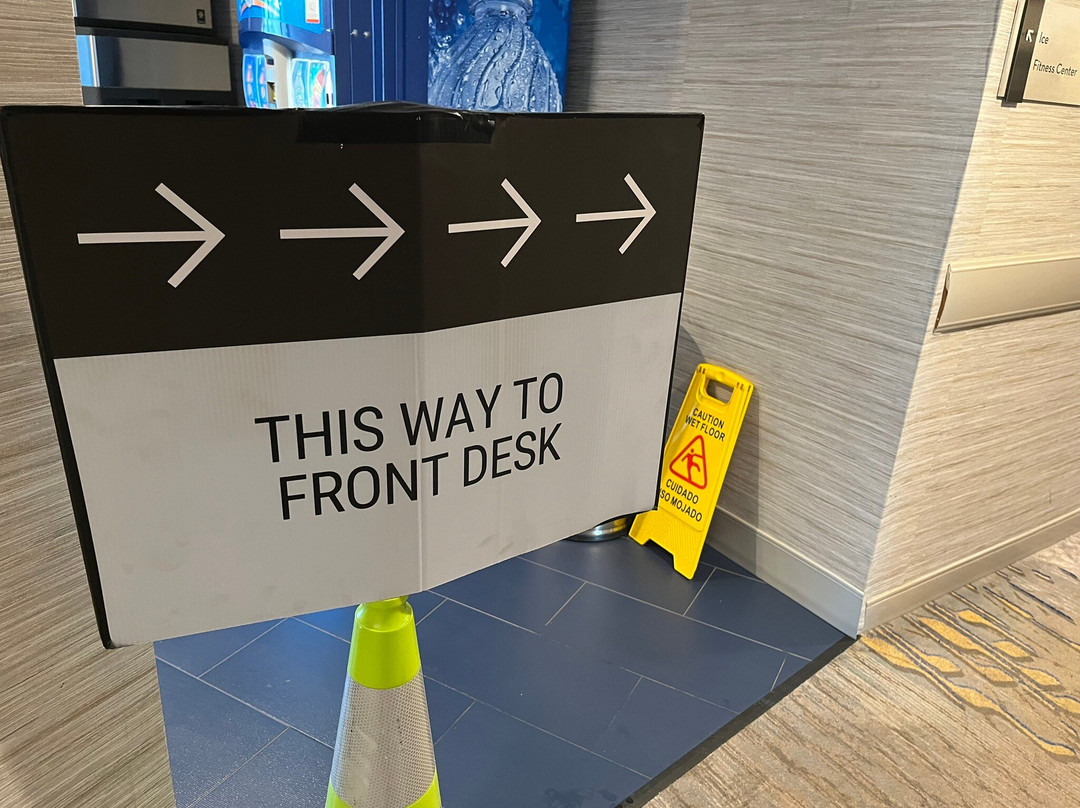 沃威克酒店住宿-Radisson Hotel Providence Airport