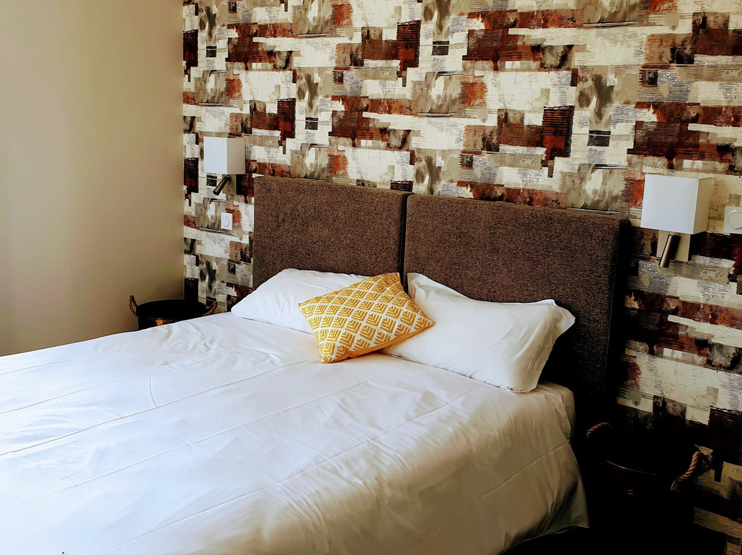 Logis Hotel Restaurant Cruzel主图