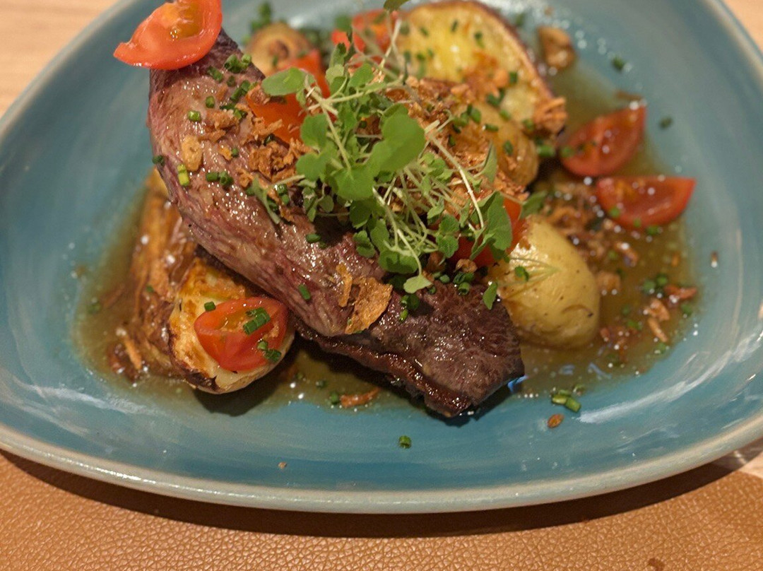 贝斯特韦斯特拉瓦朗酒店主图