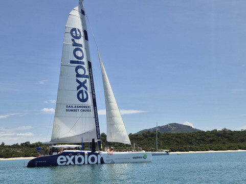 探险队-边缘航行-汉密尔顿岛必去景点