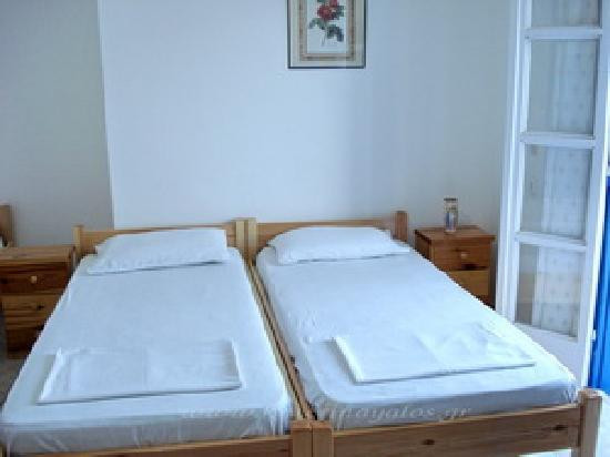 Katerina Yalos主图