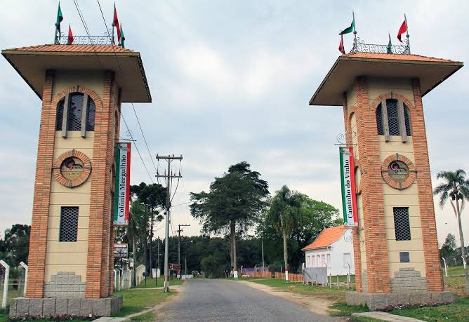Colônia Mergulhão - Caminho do Vinho-Sao Jose Dos Pinhais必去景点