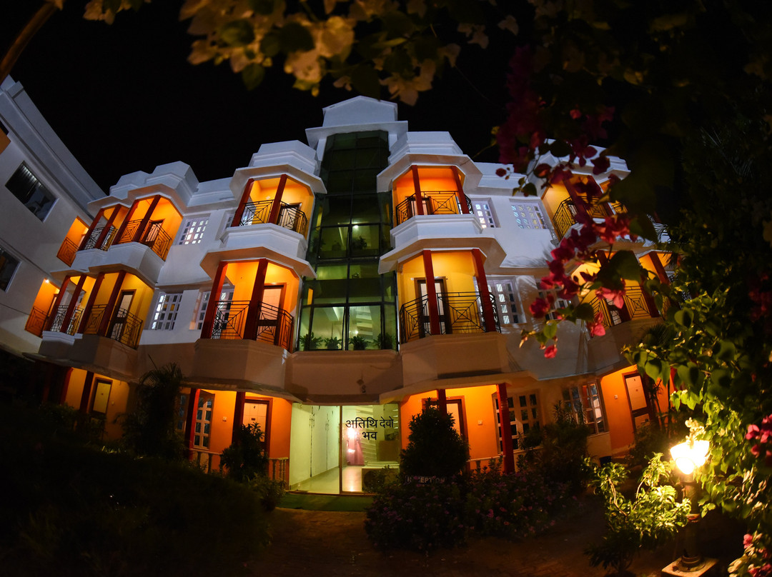 Neel Nirjaney Resorts