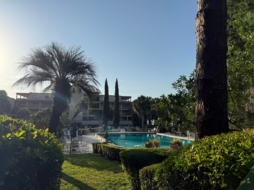 The Club Continental Suites主图