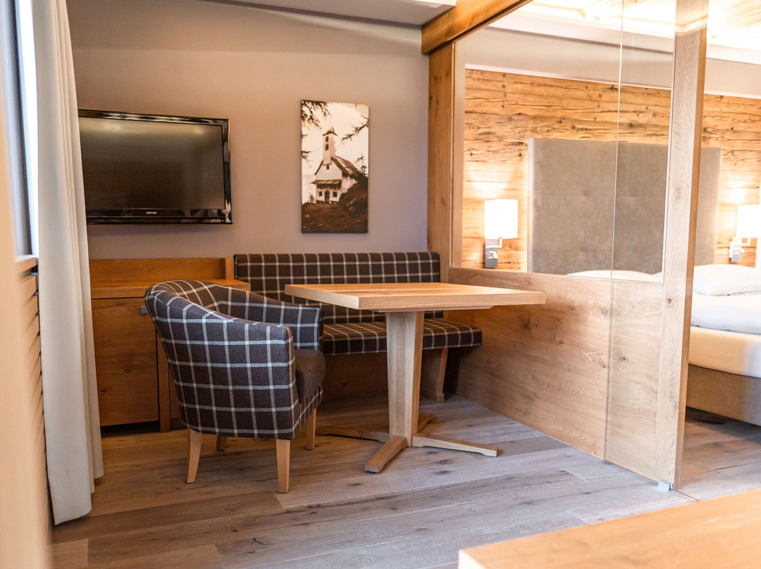 Aparthotel Maraias - Luxury Suites & Apartments主图