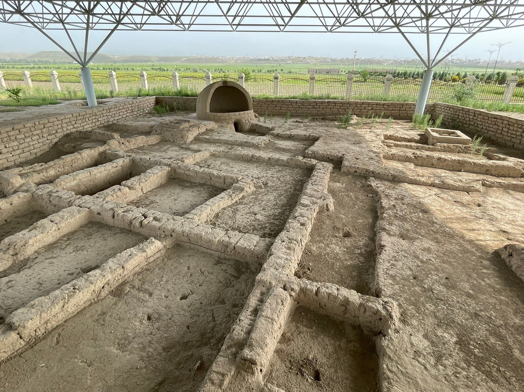 Proto-urban site of Sarazm-Sakhibnazar必去景点