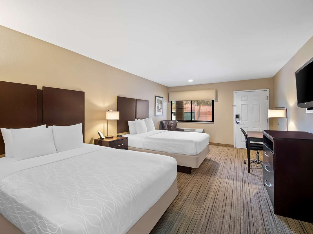 Liberty Hill酒店住宿-Best Western Cedar Inn