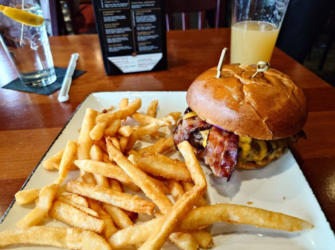 Tommys Tavern & Tap