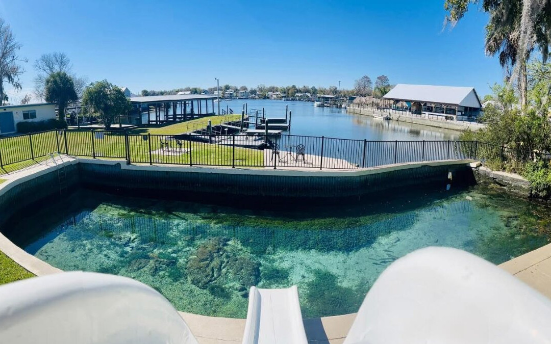 King's Bay Lodge主图