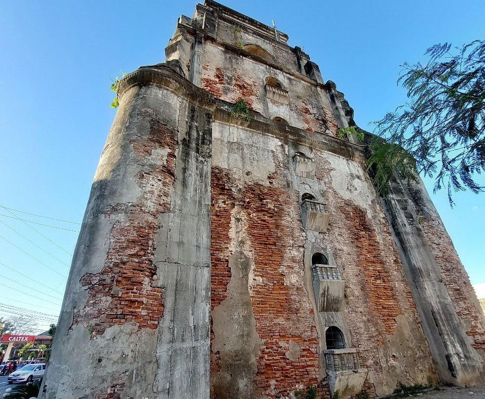Sinking Bell Tower景点图片