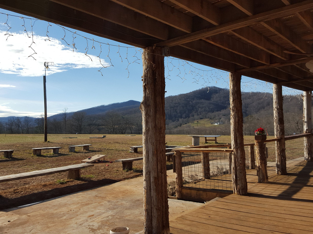 Wood Ridge Farm Brewery-Lovingston必去景点