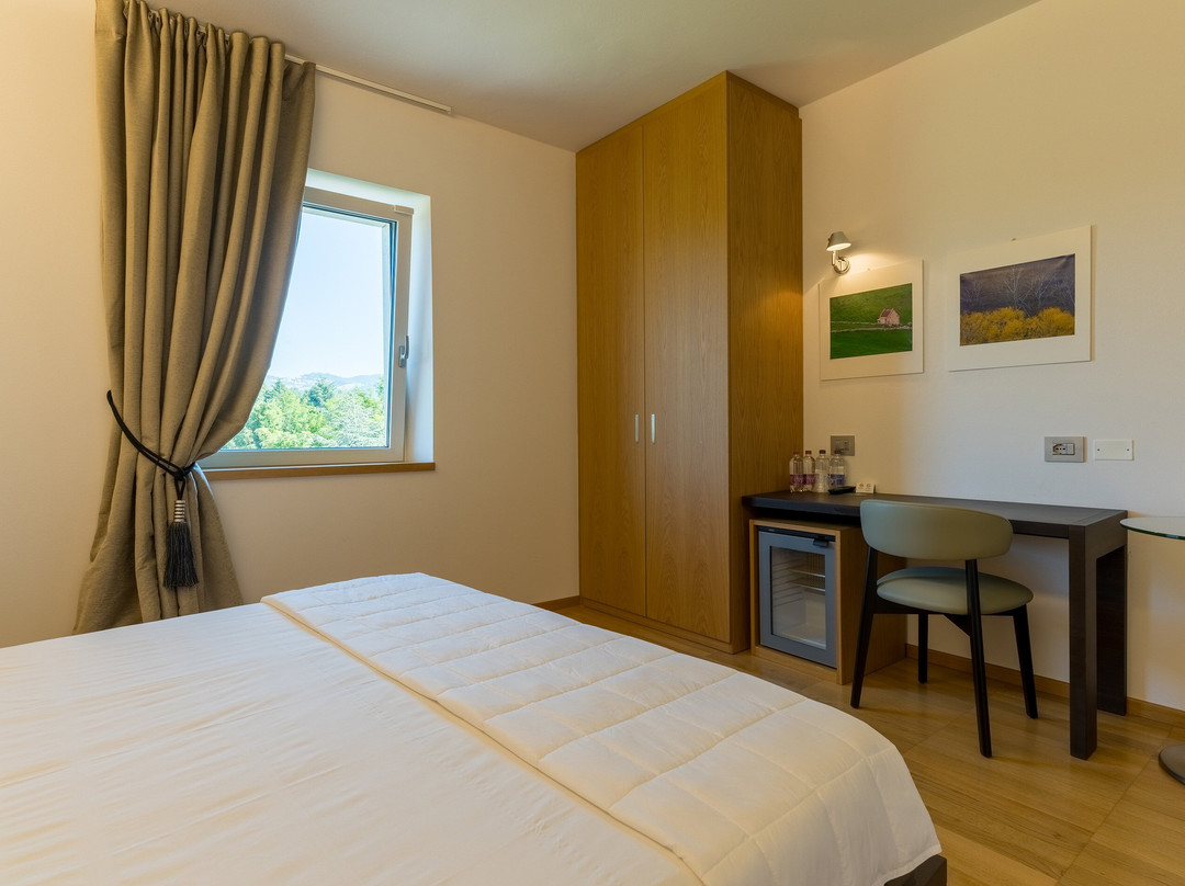 Hotel La Pineta主图
