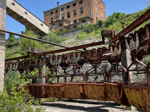 Tiffany Tour Albania-地拉那必去景点