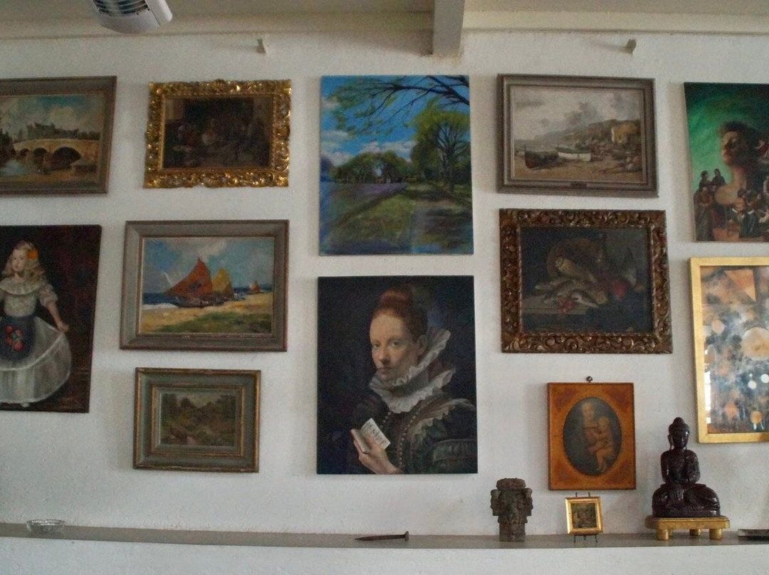 Zabika Art & Gallery-奎尔纳瓦卡必去景点