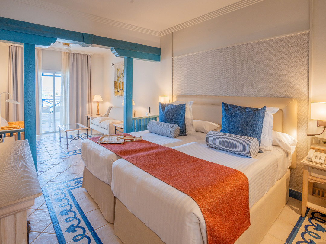 Hotel LIVVO Volcán Lanzarote主图