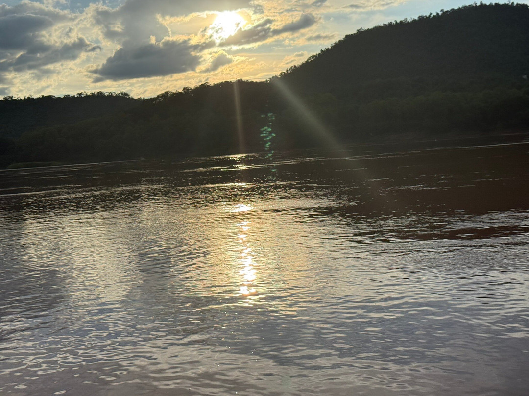 Khopfa Mekong Cruise-琅勃拉邦必去景点