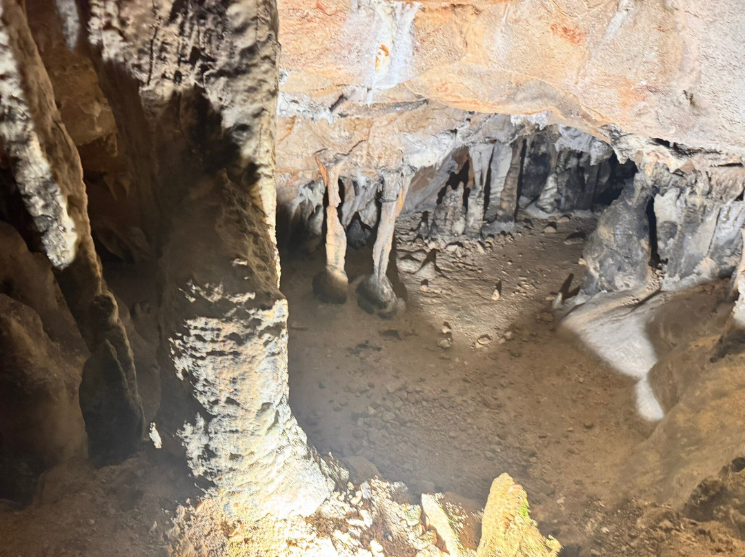 Cerovac Caves-Gracac必去景点