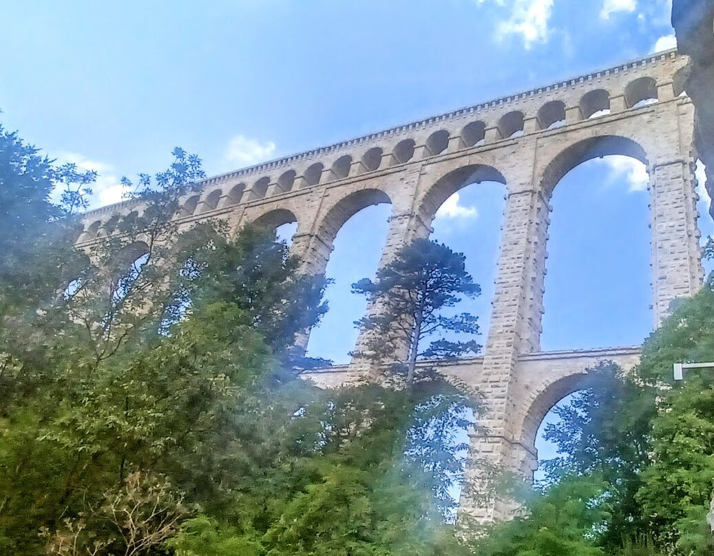 水渠大拱桥-Ventabren必去景点