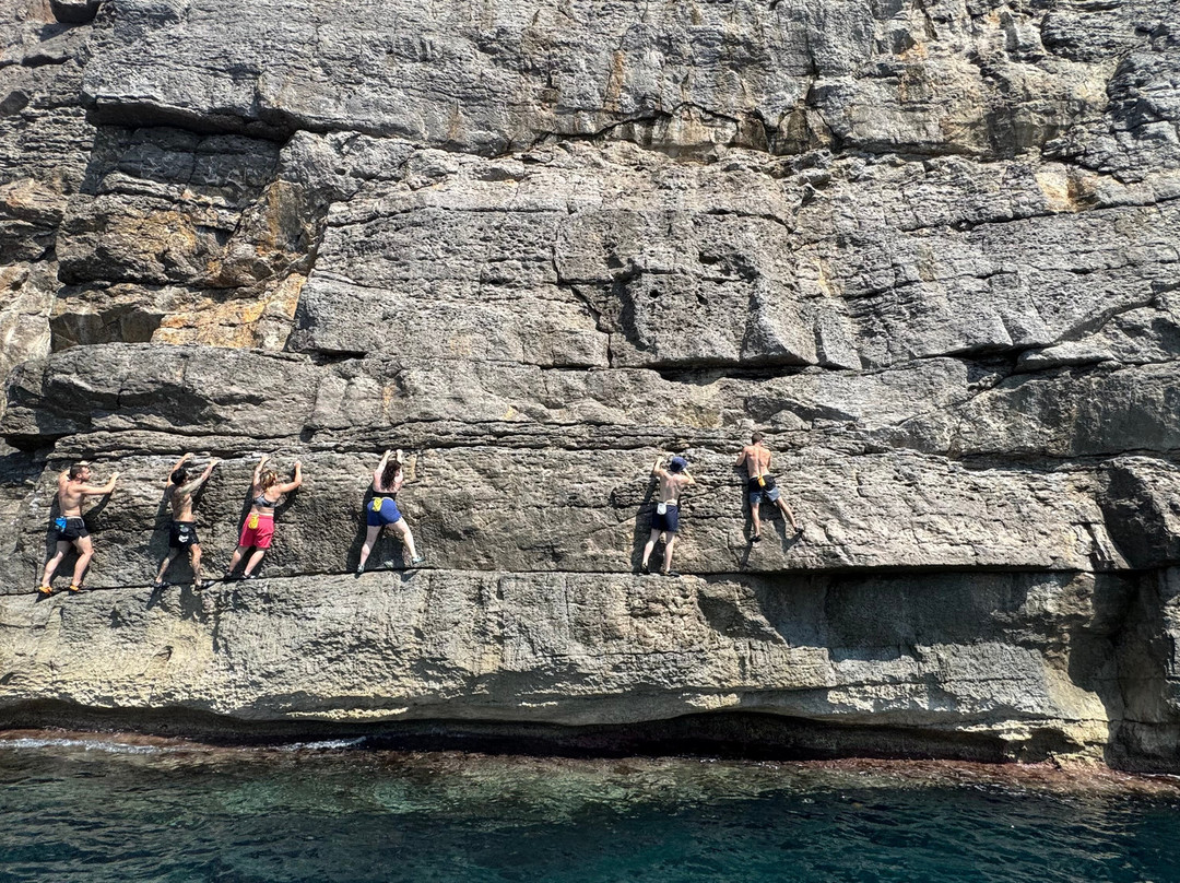 Rock and Water Mallorca-柳奇马约尔必去景点