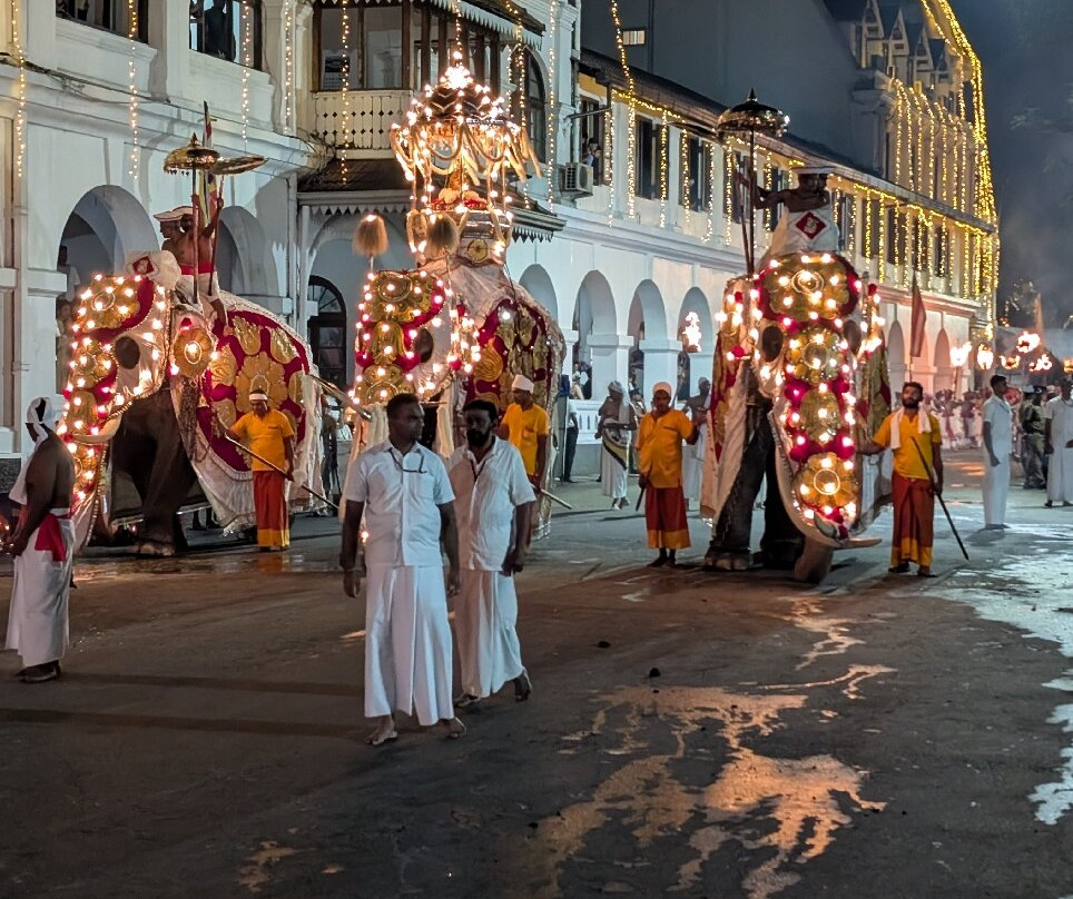 Helanka Tours Srilanka-乌纳瓦图纳必去景点