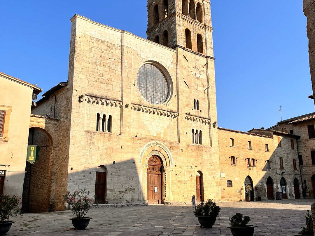 Piazza Silvestri-Bevagna必去景点