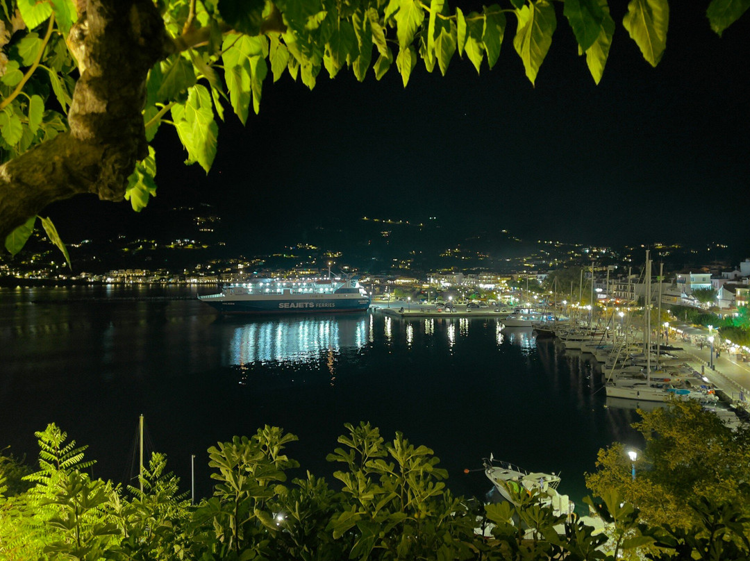 Vrachos-Skopelos Town必去景点