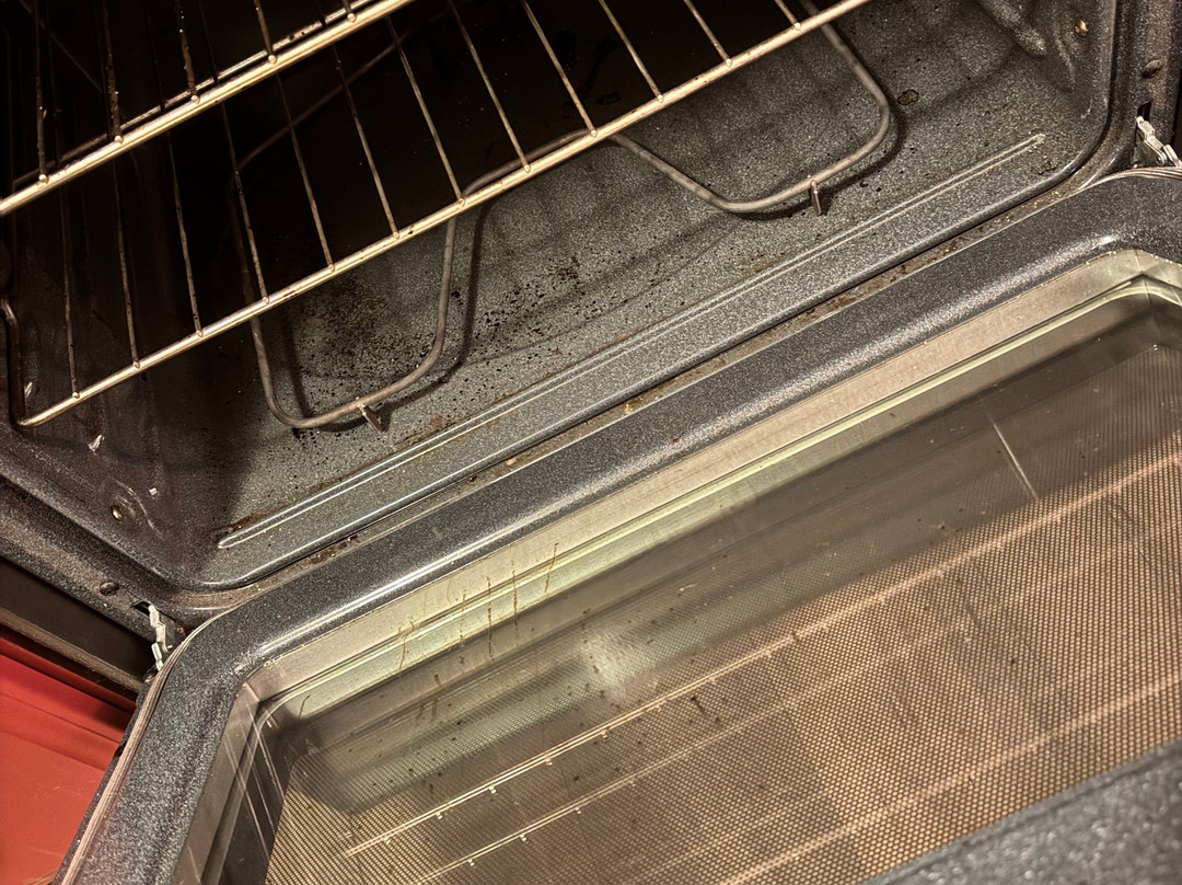 The Warren Lodge主图