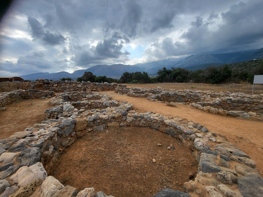 Tour Guides Crete-雷斯蒙必去景点