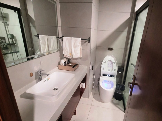 Dunhuang Huandong International Hotel