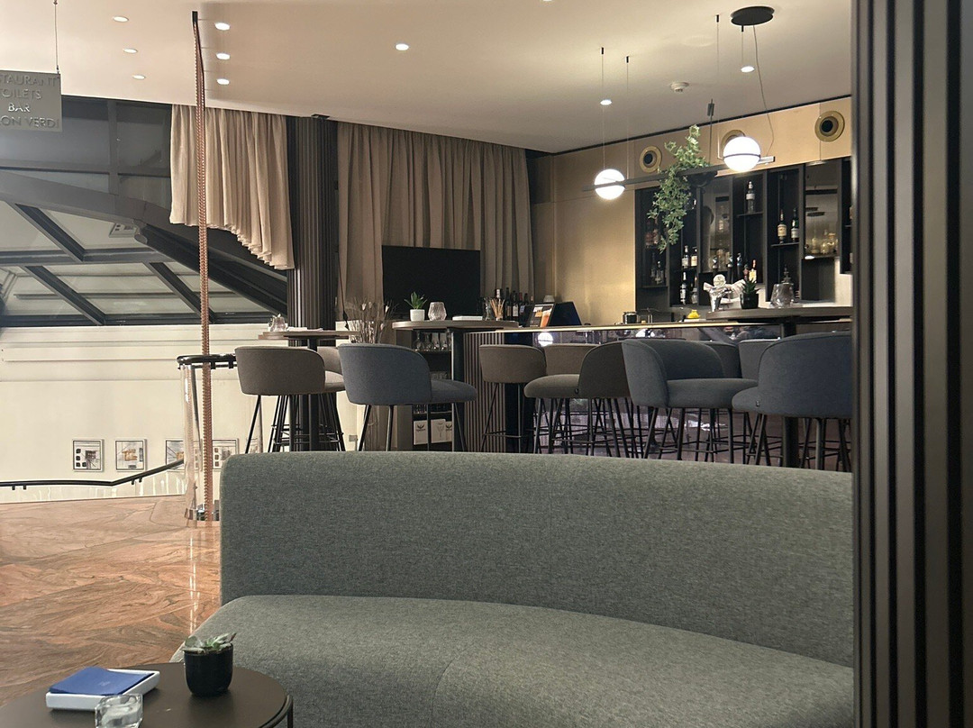 新罕布什尔州日内瓦机场酒店主图