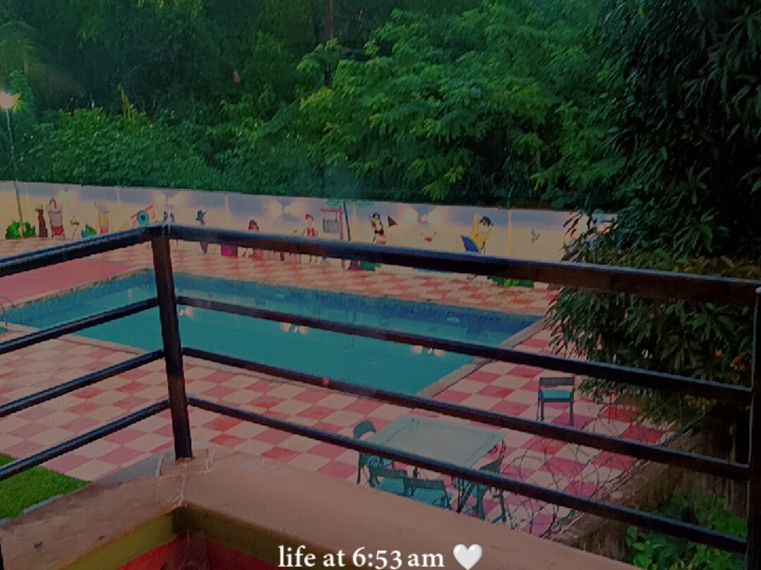 Treehouse Blue Hotel & Villas主图