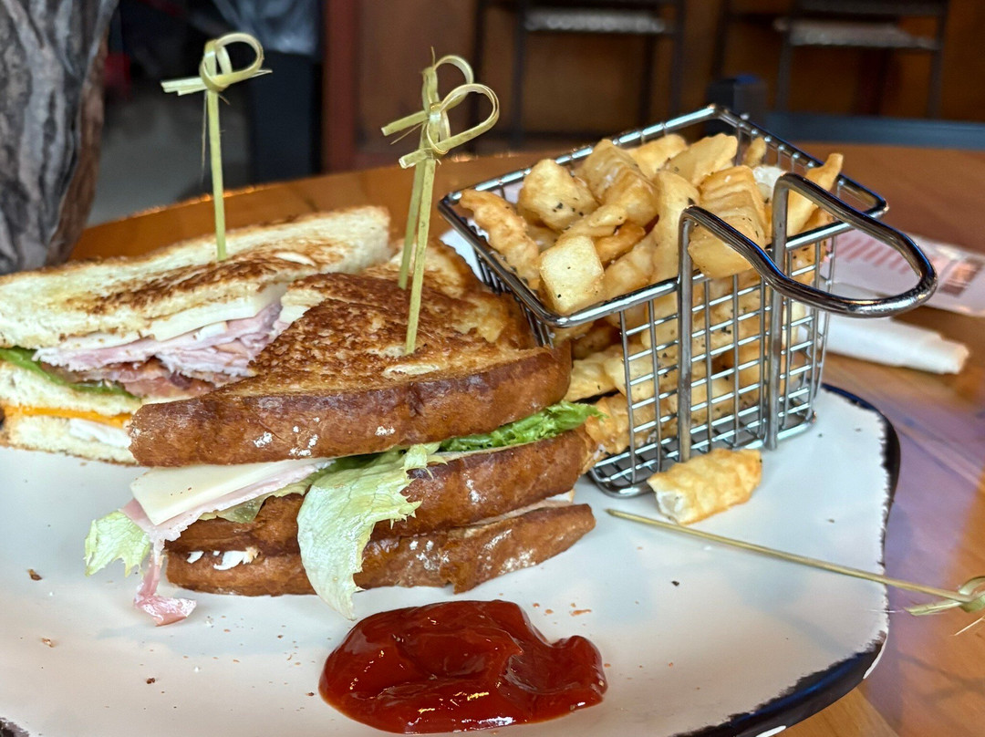 Native Brews Tap and Grill