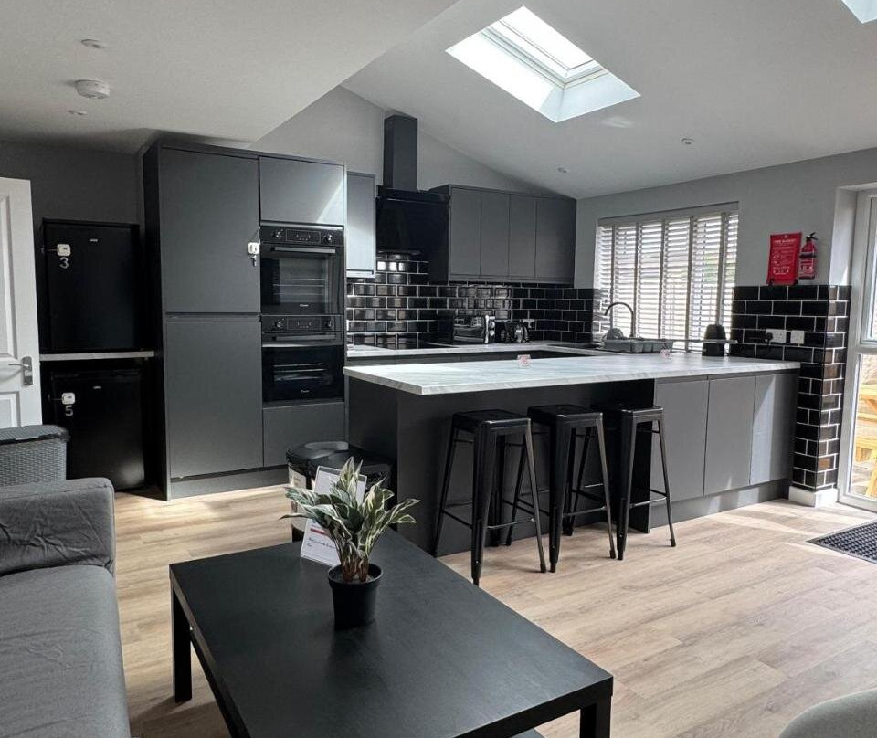 Ravenscourt Premium By Brabazon Rooms